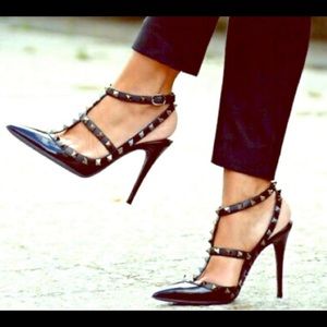 ISO Kaitlyn Pan studded heels